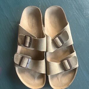 Birkenstock-Style men’s Suede Leather Sandals in Tan
